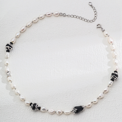Midnight Onyx Pearl Necklace