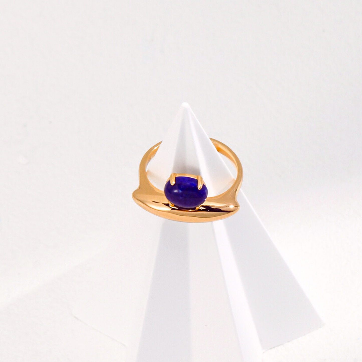 Lapis Lazuli Tranquil Lake Ring