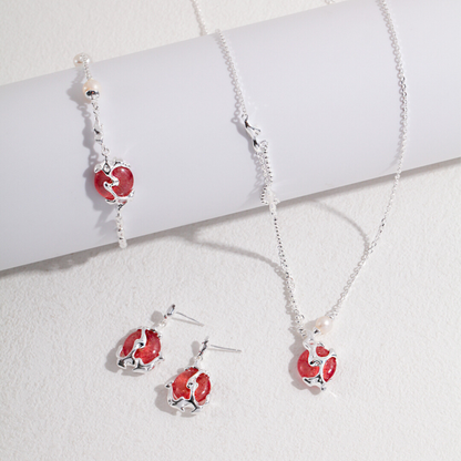 Flowing Clouds Strawberry Quartz Necklace