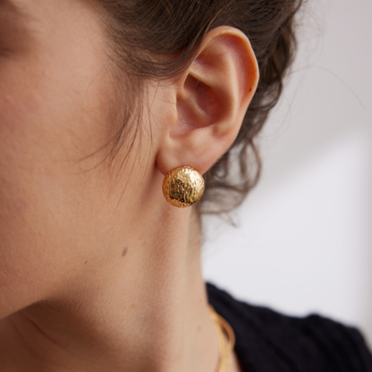 Lunar Surface Studs